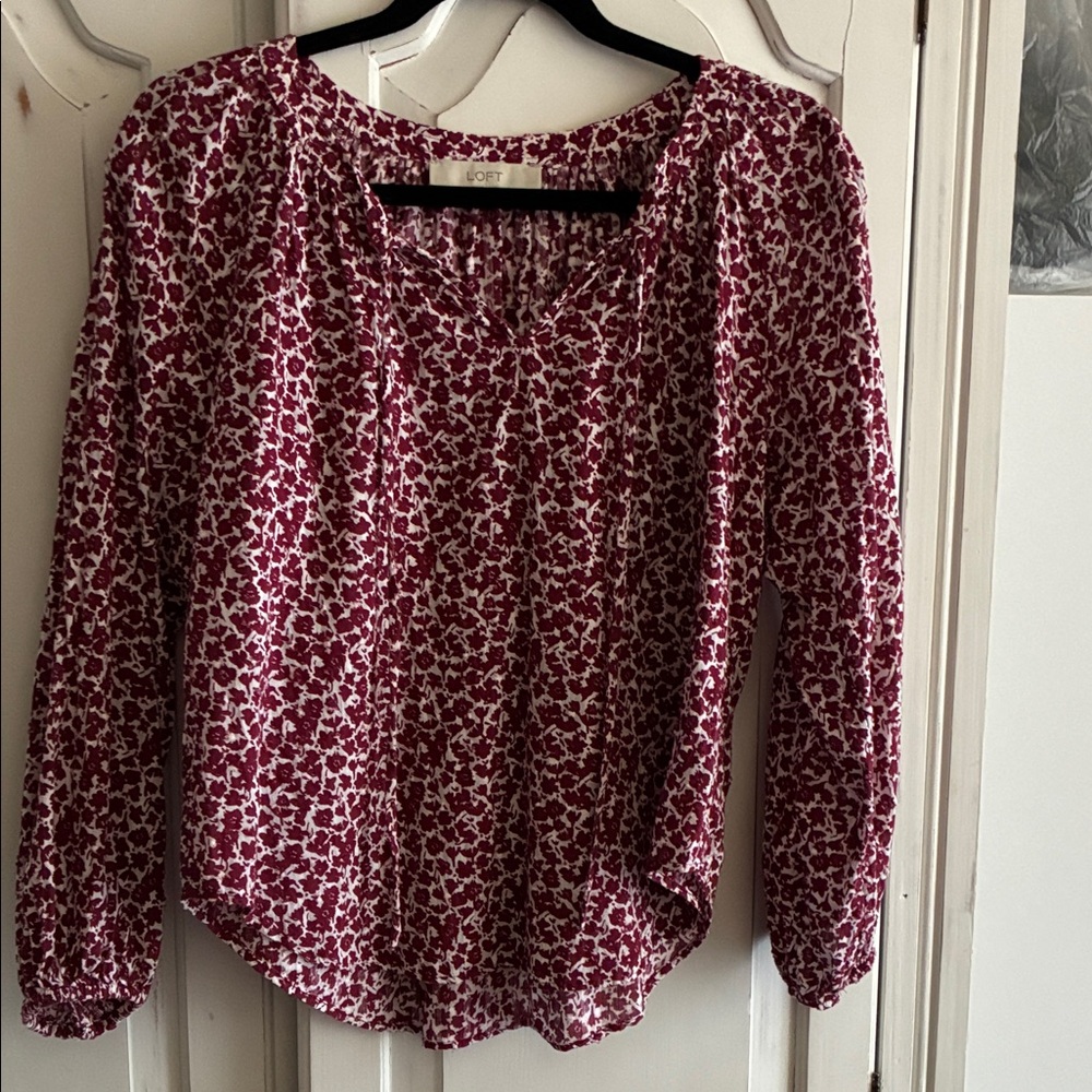LOFT Red and White Floral Blouse